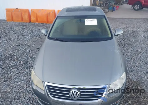 2007 Volkswagen Passat 2.0T/Wolfsburg Edition from USA, damaged, VIN WVWAK73C17P009000